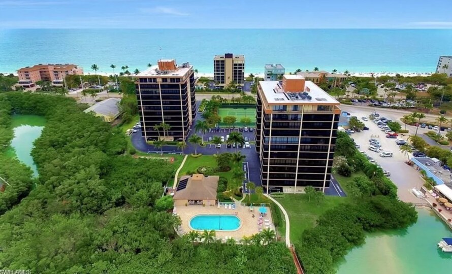 Exclusive Condo in One of Prestigious Resorts, Sea Isles, Florida Condo 5957
