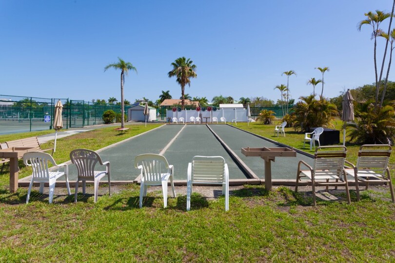 Exclusive Holiday Condo on Bonita Beach, minutes from Disney, Florida Condo 5927