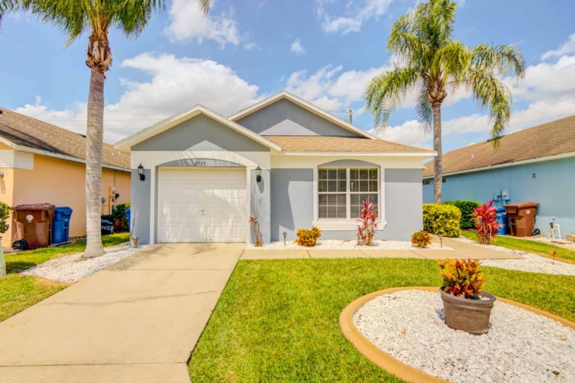 Luxury Contemporary Style Villa on The Abbey at West Haven, Florida Villa 6034