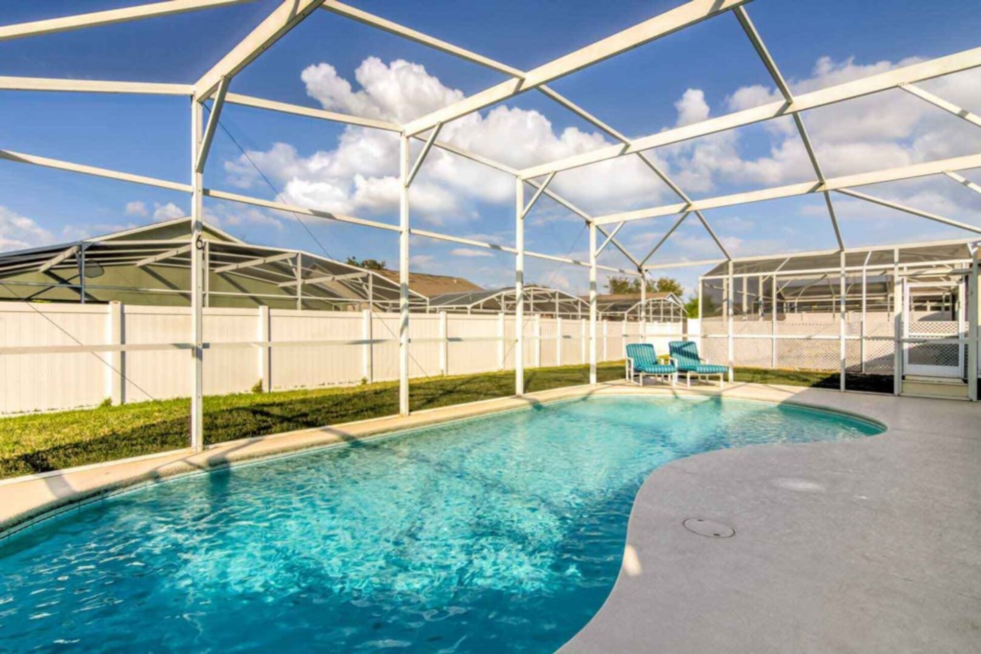 Luxury Contemporary Style Villa on Clear Creek, Florida Villa 5969