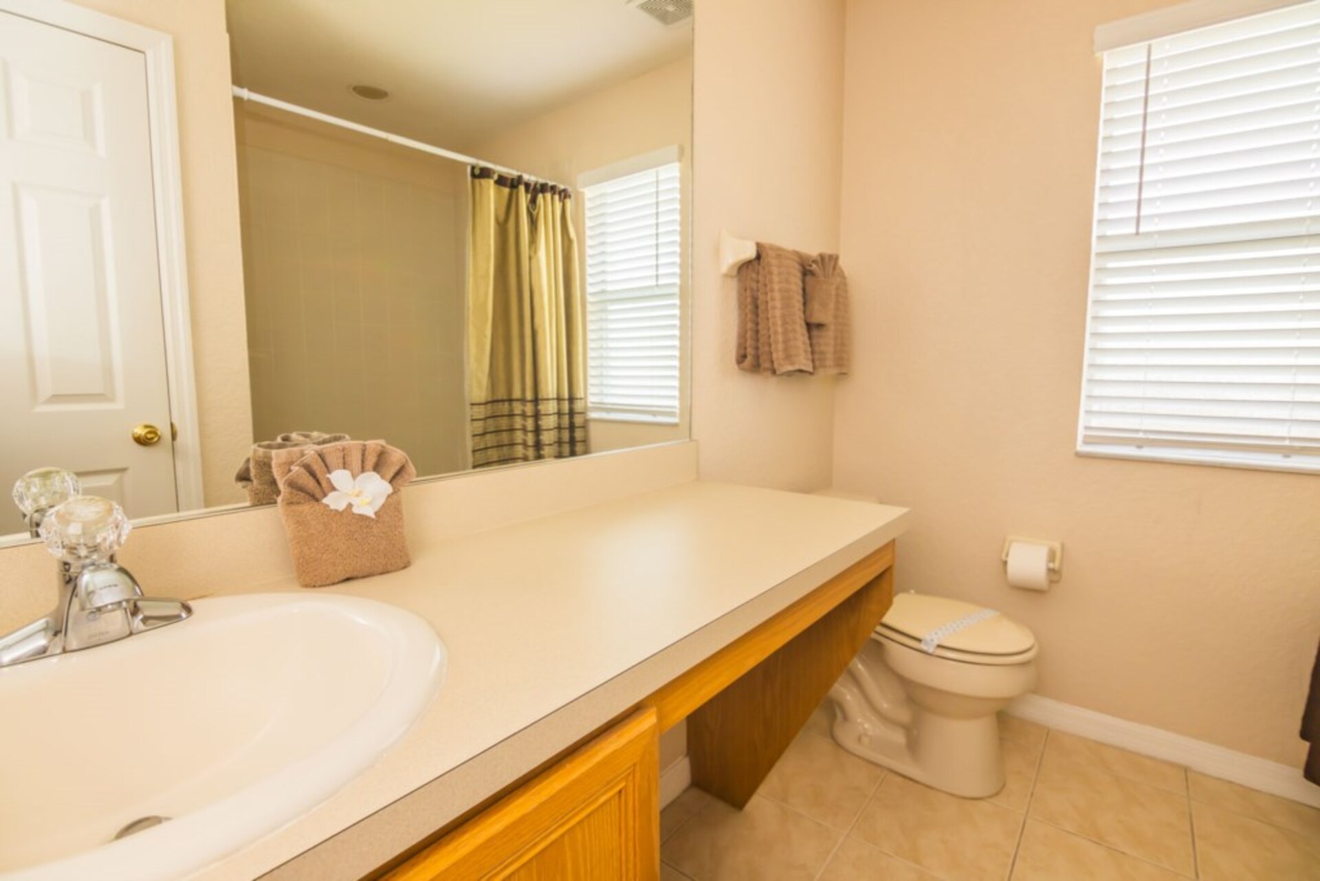 5 Star Townhouse in one of the most Prestigious Areas in Regal Palms Resort, Florida Townhouse 4070