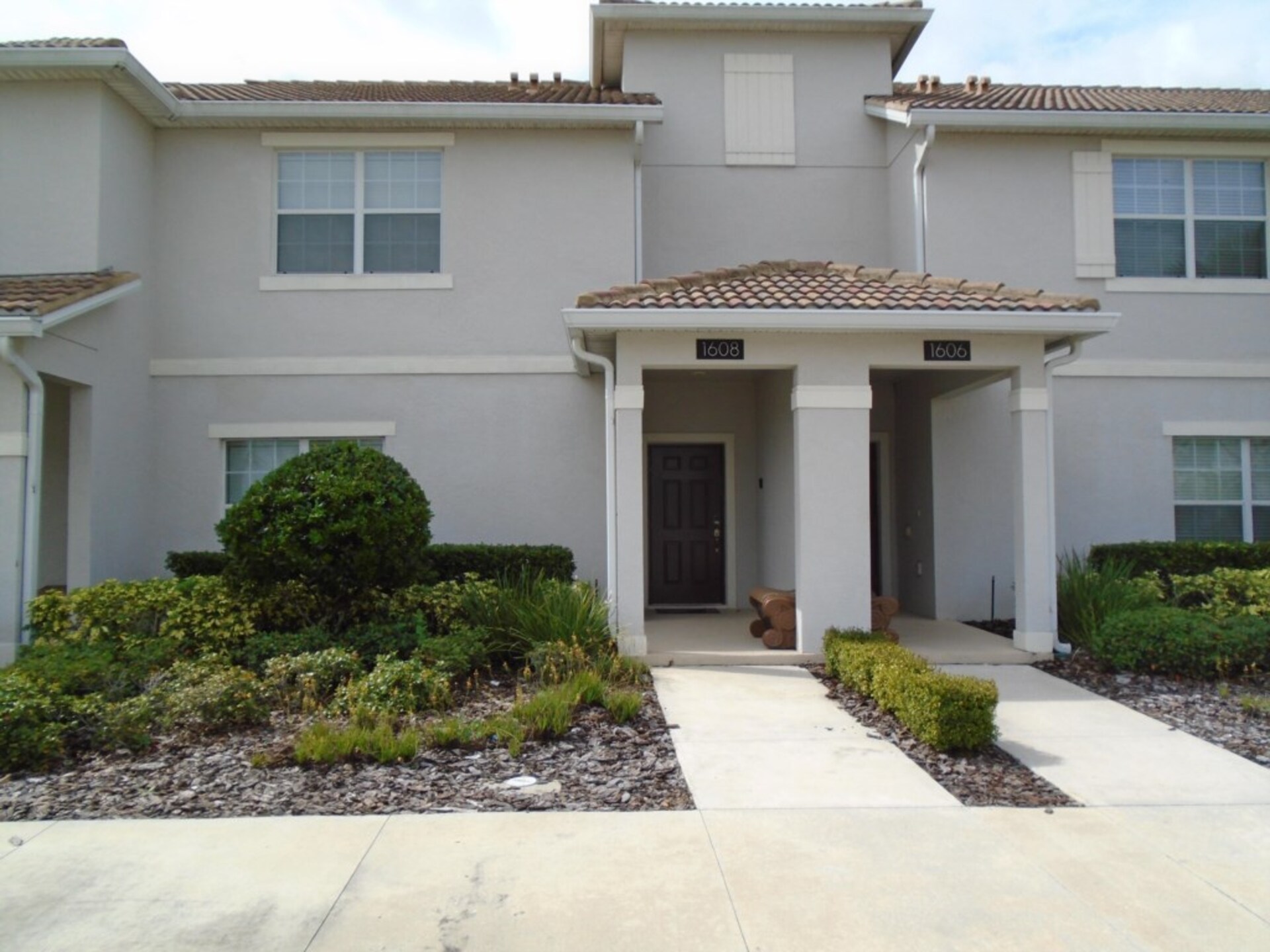 Exclusive Holiday Townhouse on Champions Gate Resort, minutes from Disney, Florida Townhouse 4084