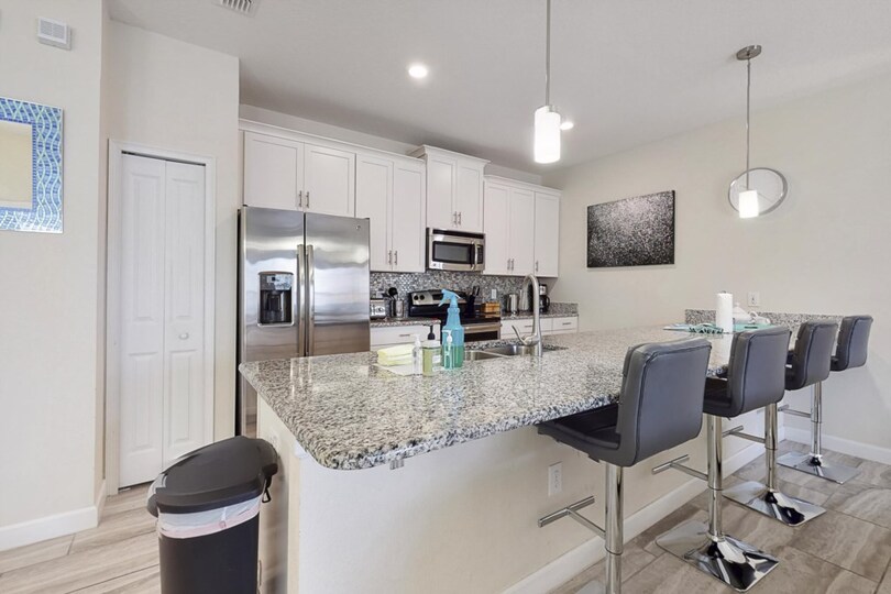 Exclusive Holiday Townhouse on Champions Gate Resort, minutes from Disney, Florida Townhouse 4084