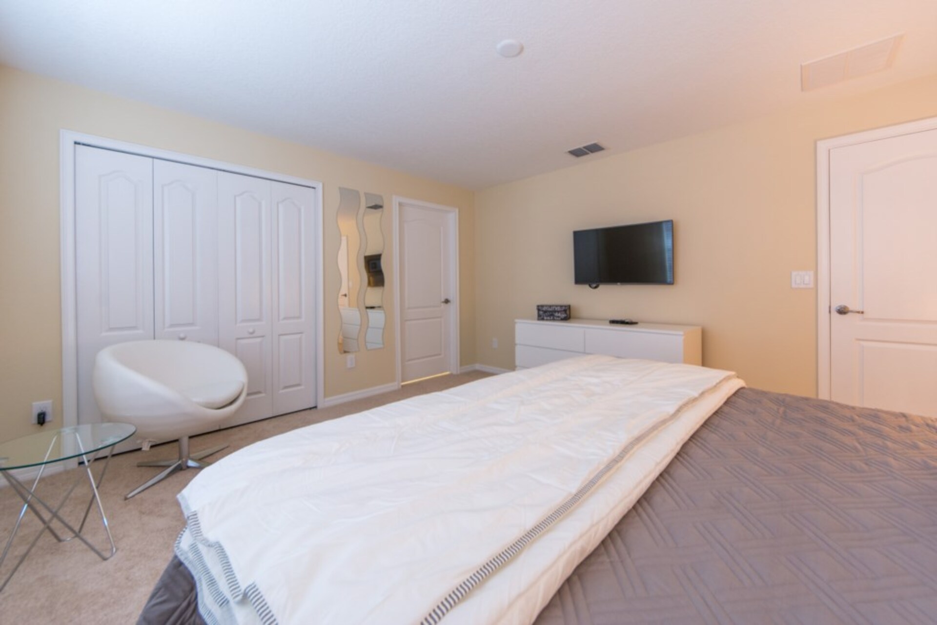 Exclusive Townhouse in One of most Prestigious Resorts, Storey Lake Resort, Florida Townhouse 4086