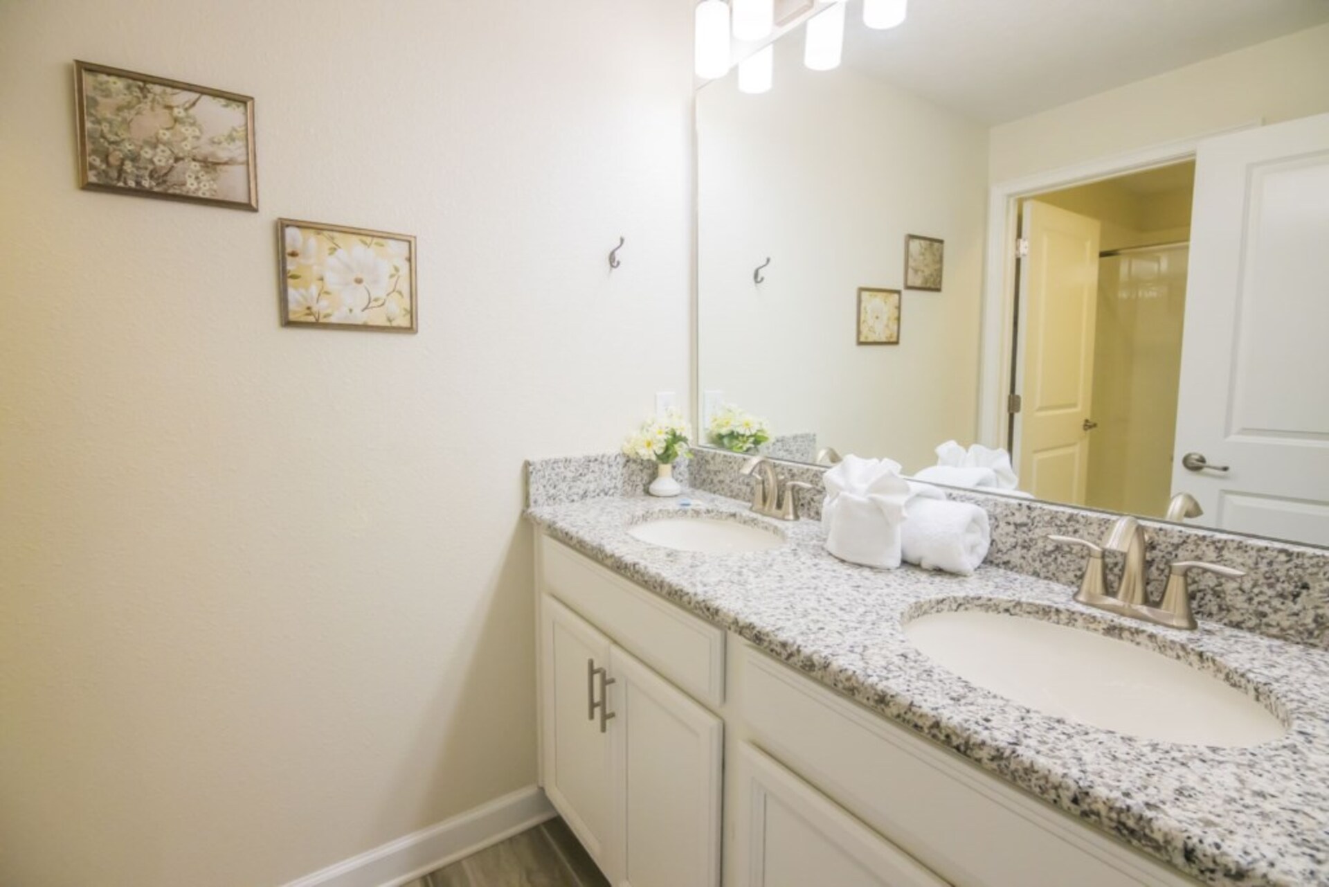 Luxury Townhome with Fantastic Private Pool on Storey Lake Resort, Florida Townhome 6074