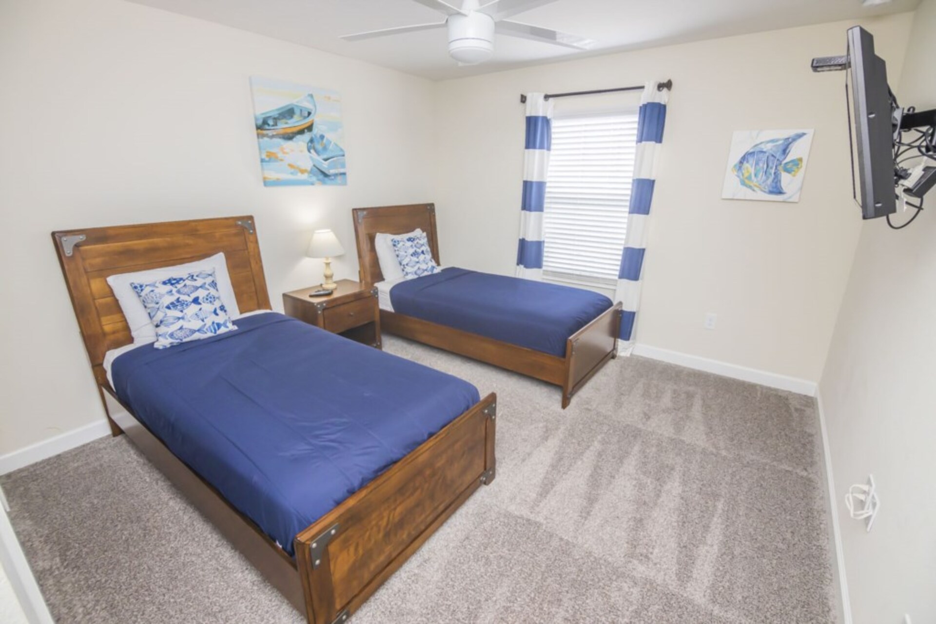 Luxury Townhome with Fantastic Private Pool on Storey Lake Resort, Florida Townhome 6074