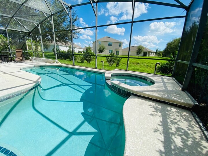 5 Star Villa with Private Pool on Calabay Parc at Tower Lake, Florida Villa 6105
