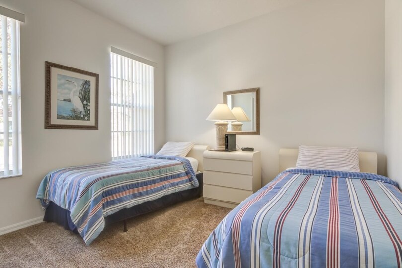 5 Star in one of the most Prestigious Areas in Calabay Parc at Tower Lake, Florida Villa 6117