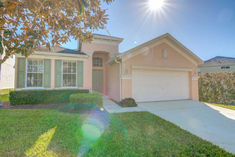 5 Star in one of the most Prestigious Areas in Calabay Parc at Tower Lake, Florida Villa 6117