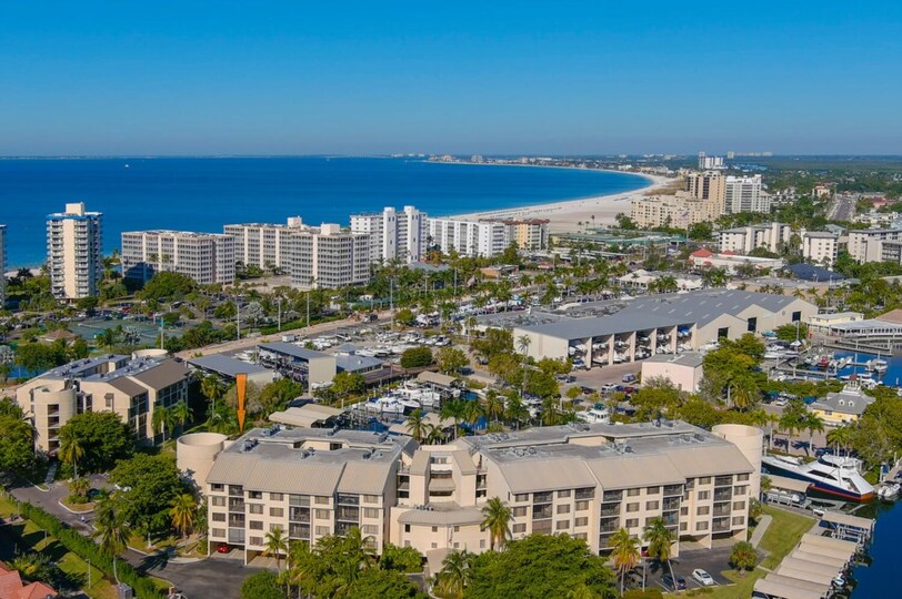 Exclusive Condo in One of most Prestigious Resorts, Santa Maria Harbor Resort, Florida Condo 5942