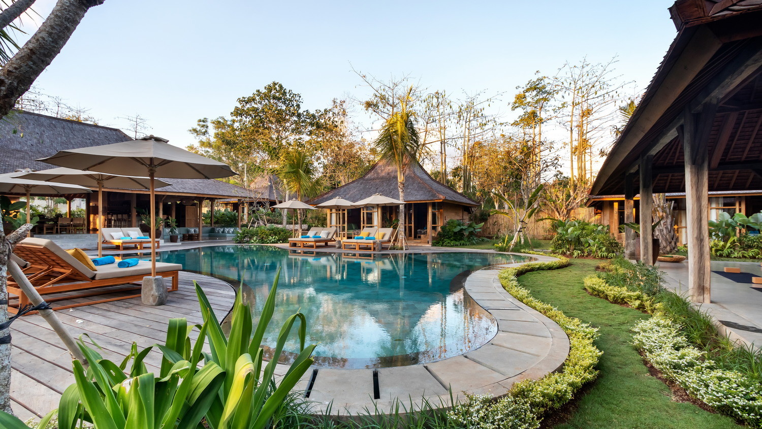 At Last, Rent Your Own 5 Star Private Villa in Kabupaten Badung at an Affordable Rate, Bali Villa 2133