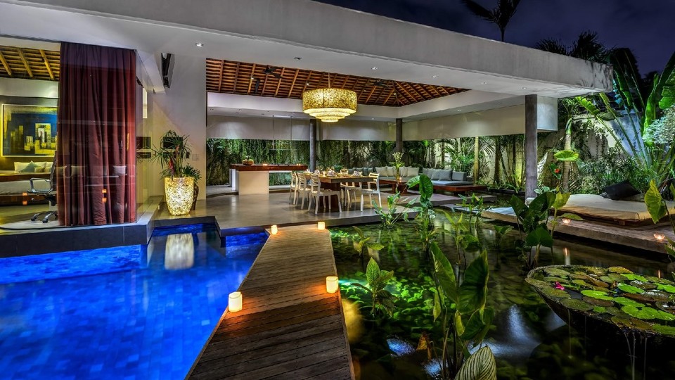 Beautiful Villa with Private Pool & Sunny Environment, Bali Villa 2138