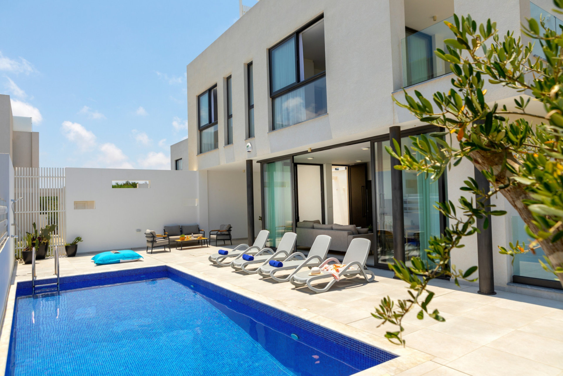 Luxury Home with Private Pool, Protaras Villa 1026