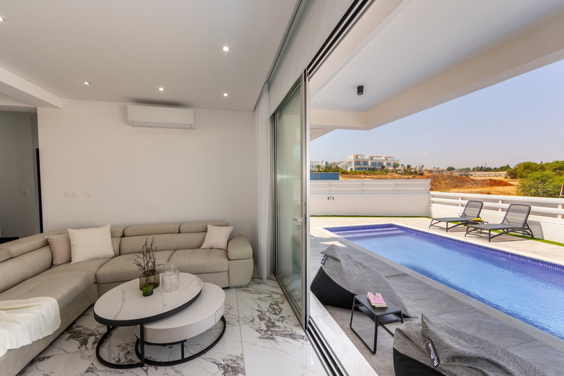 Your 5 Star Villa in Protaras, Protaras Villa 1038