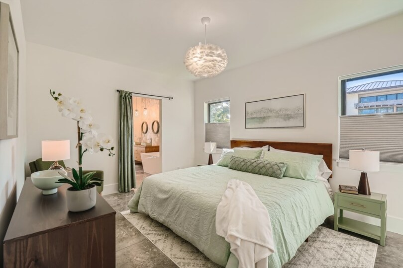 Picture Relaxing in This Idyllic Villa in West Palm Beach,West Palm Beach Villa 1881