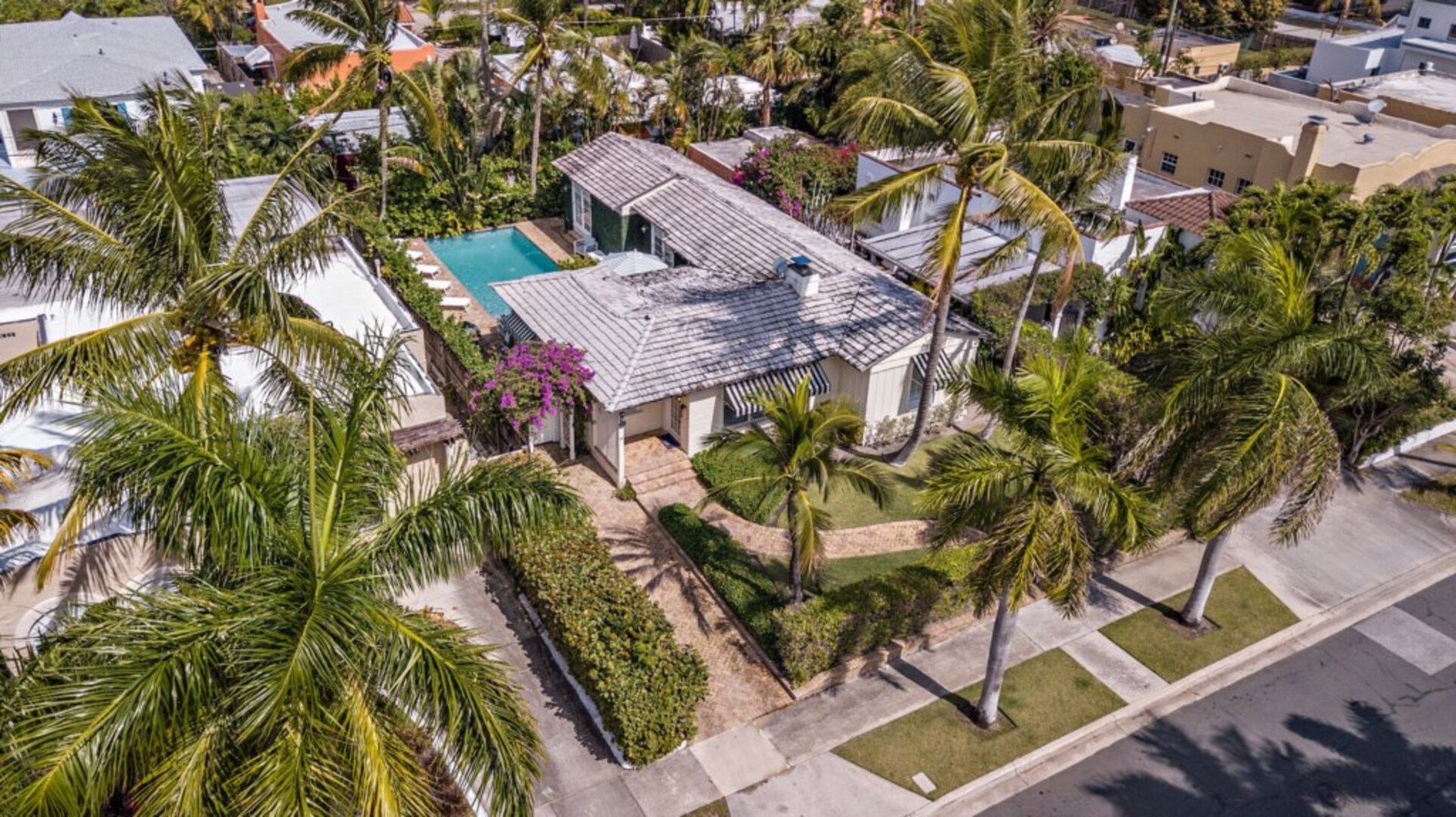 Picture Renting This Beautiful 4 Bedroom Villa in West Palm Beach, West Palm Beach Villa 1870