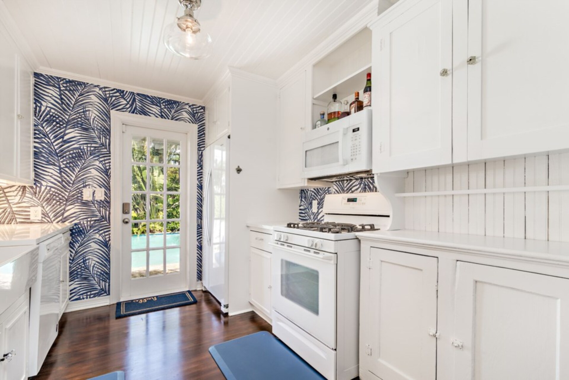 Picture Renting This Beautiful 4 Bedroom Villa in West Palm Beach, West Palm Beach Villa 1870