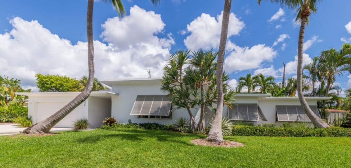 Rent This Luxurious Furnished Villa in West Palm Beach, West Palm Beach Villa 1875