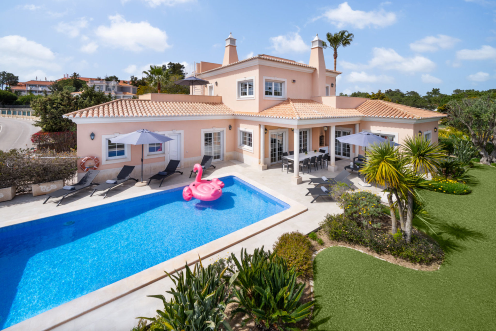 5 Star Villa Gigi – Premium Villa with Panoramic Views