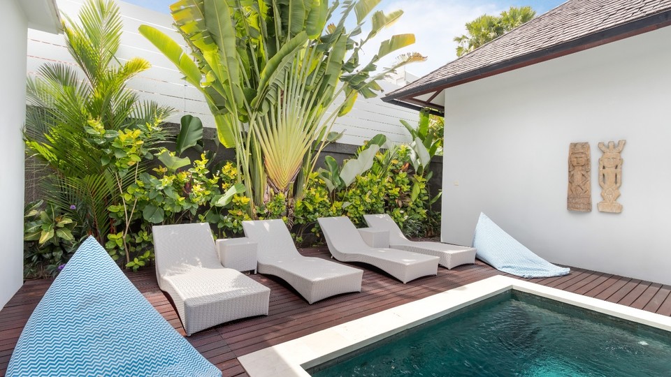 Charming 7BR Villa W/ Pool & Balcony in Bali, Bali villa 2206