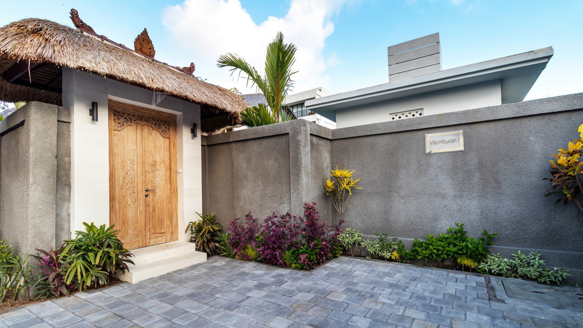 Charming 7BR Villa W/ Pool & Balcony in Bali, Bali villa 2206