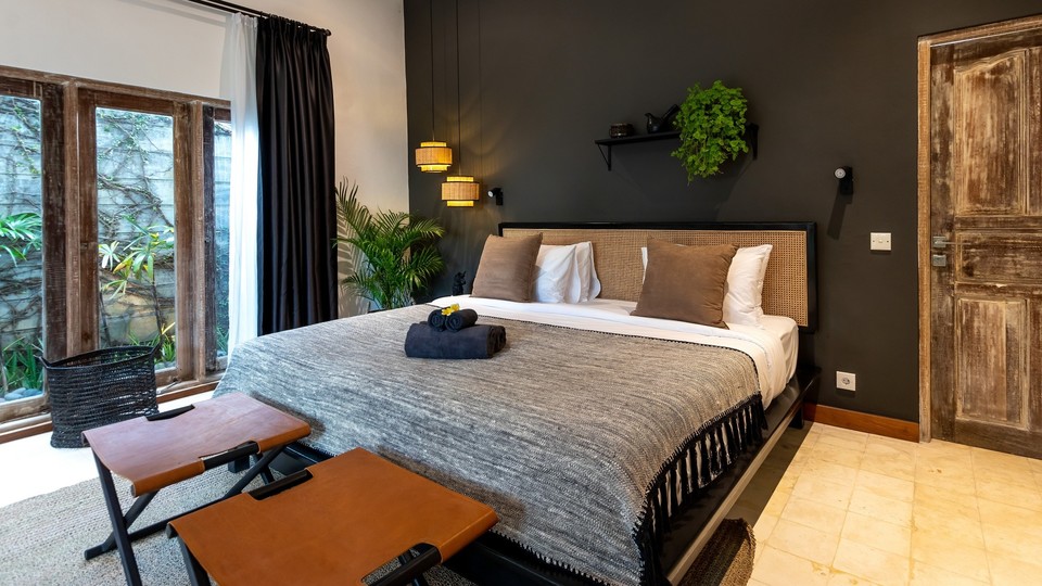 Cozy 4BR Villa with Amazing Pool Area, Bali Villa 2210