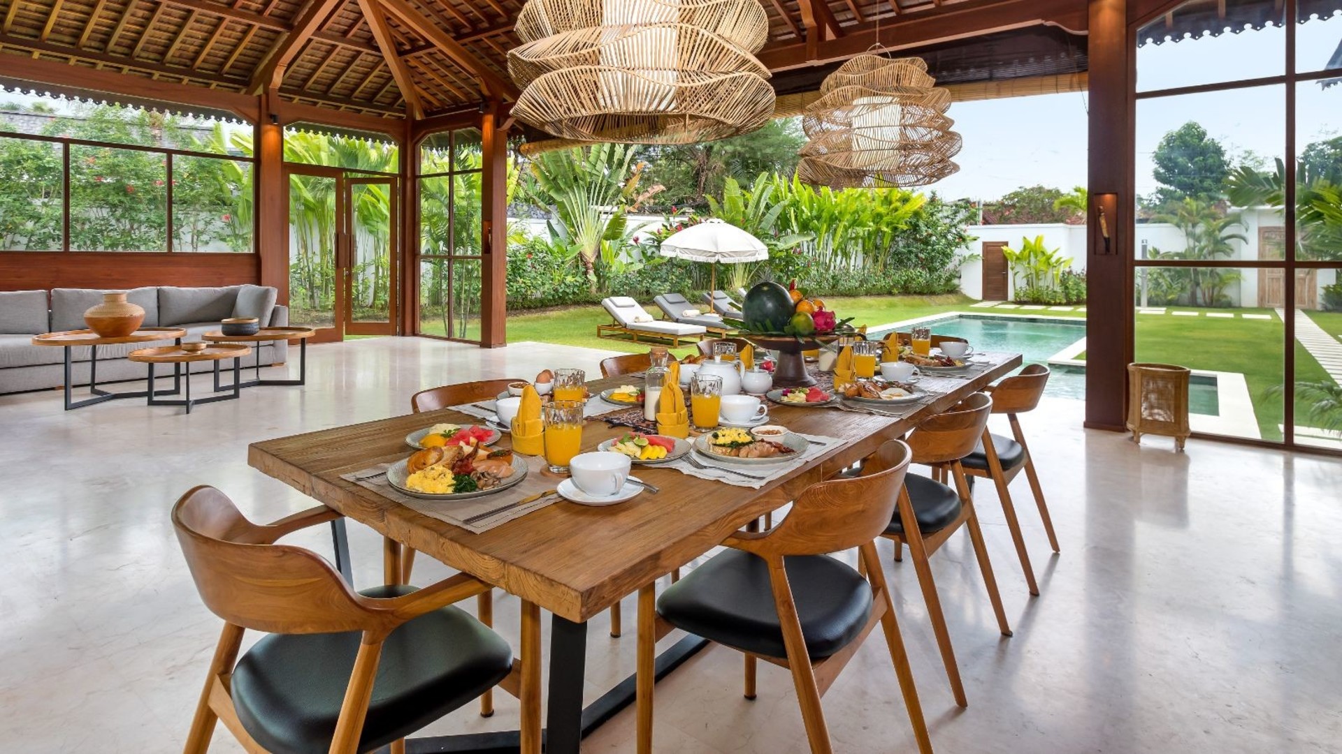 Amazing 4BR Villa With Pool, Bali Villa 2217