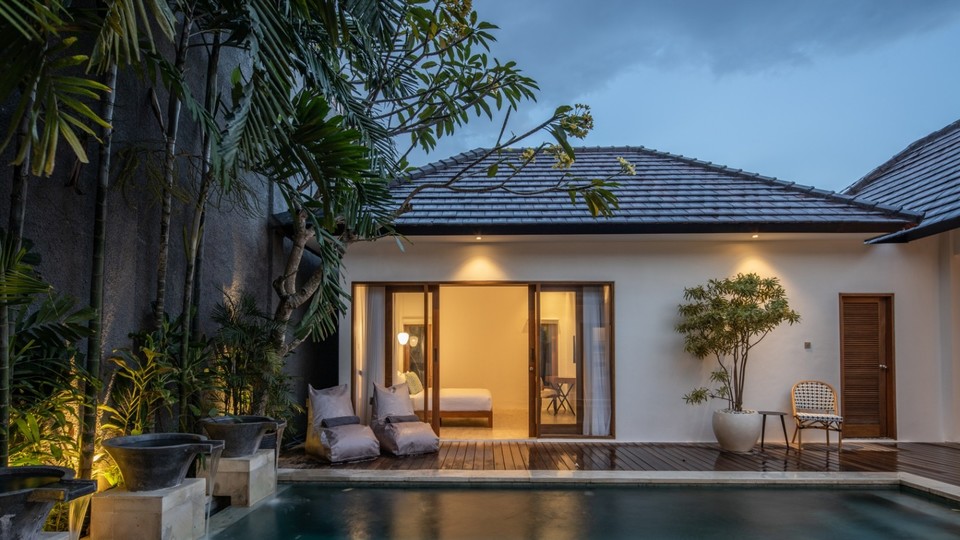 Hidden Gem 3BR Villa W/ Private Pool, Bali Villa 2222