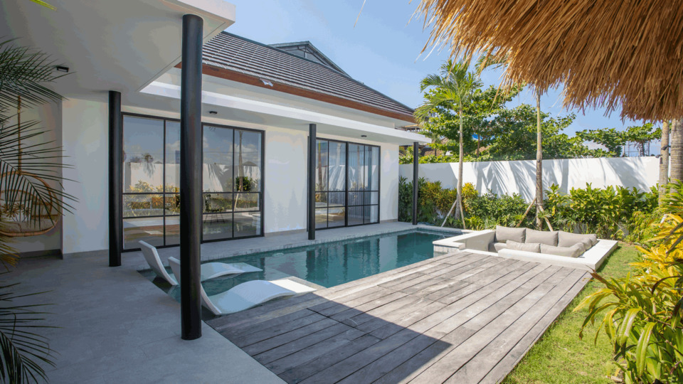 Adorable 2BR Villa W/ Private Pool, Bali Villa 2223