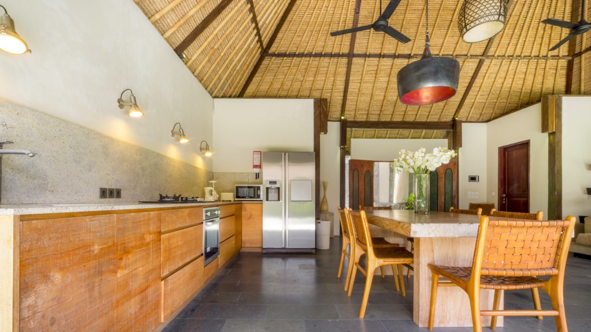 Great 2BR Villa W/ Amazing Pool & Garden, Bali Villa 2226