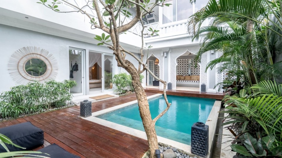 Beautiful 6BR Villa W/Pool & Spa room, Bali villa 2238, Canggu, Indonesia