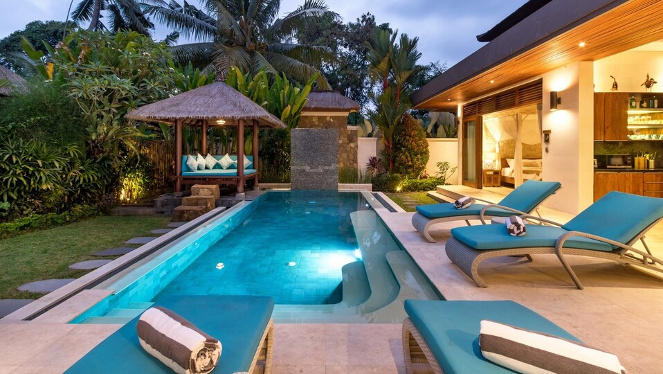 Enjoying Your Holiday in a Luxury 5 Star Villa in Candidasa, For Less Than a Hotel, Villa Bali 2243