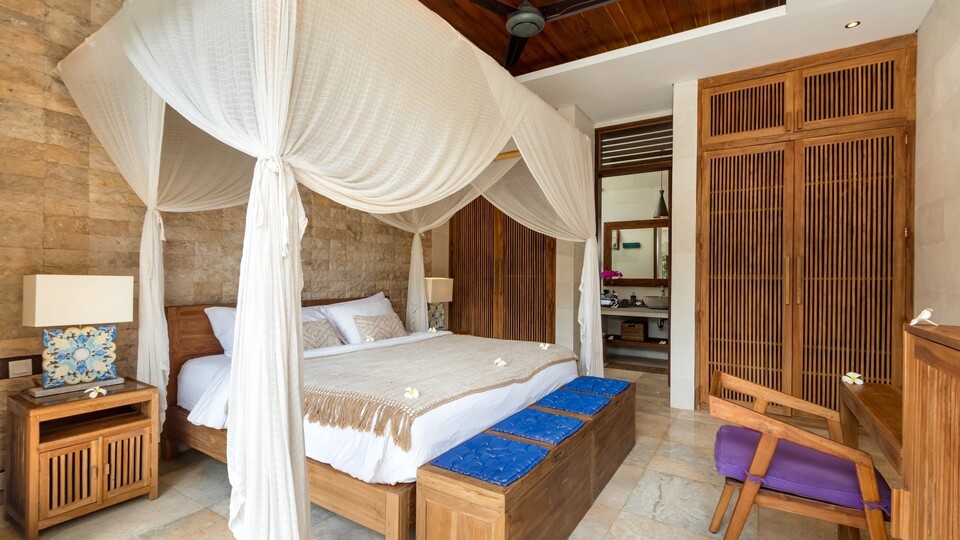 Enjoying Your Holiday in a Luxury 5 Star Villa in Candidasa, For Less Than a Hotel, Villa Bali 2243