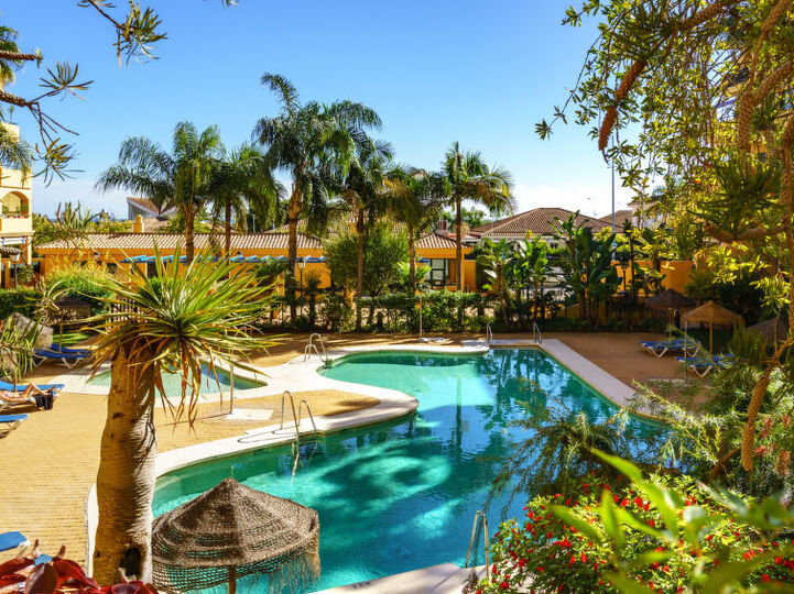 Stylish 3-Bedroom Retreat, Costa del Sol Apartment 1193, Marbella, Spain