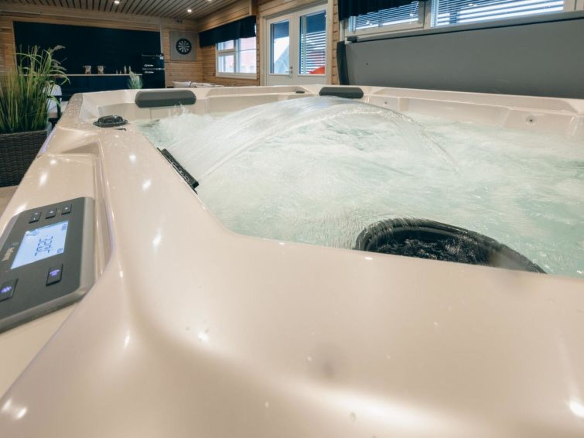 Luxury Home, Idyllic Location, Sotkamo 1127