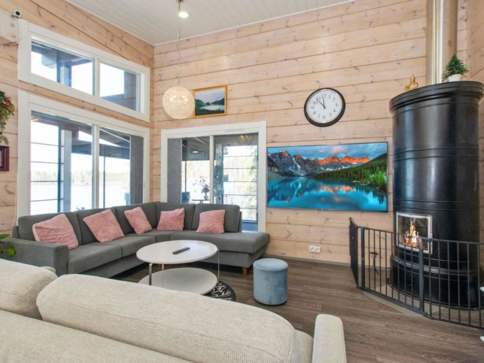 Luxury Home, Idyllic Location, Jämsä 1055