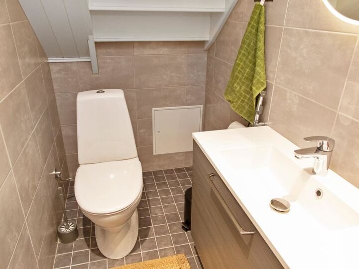Bathroom / Wellness