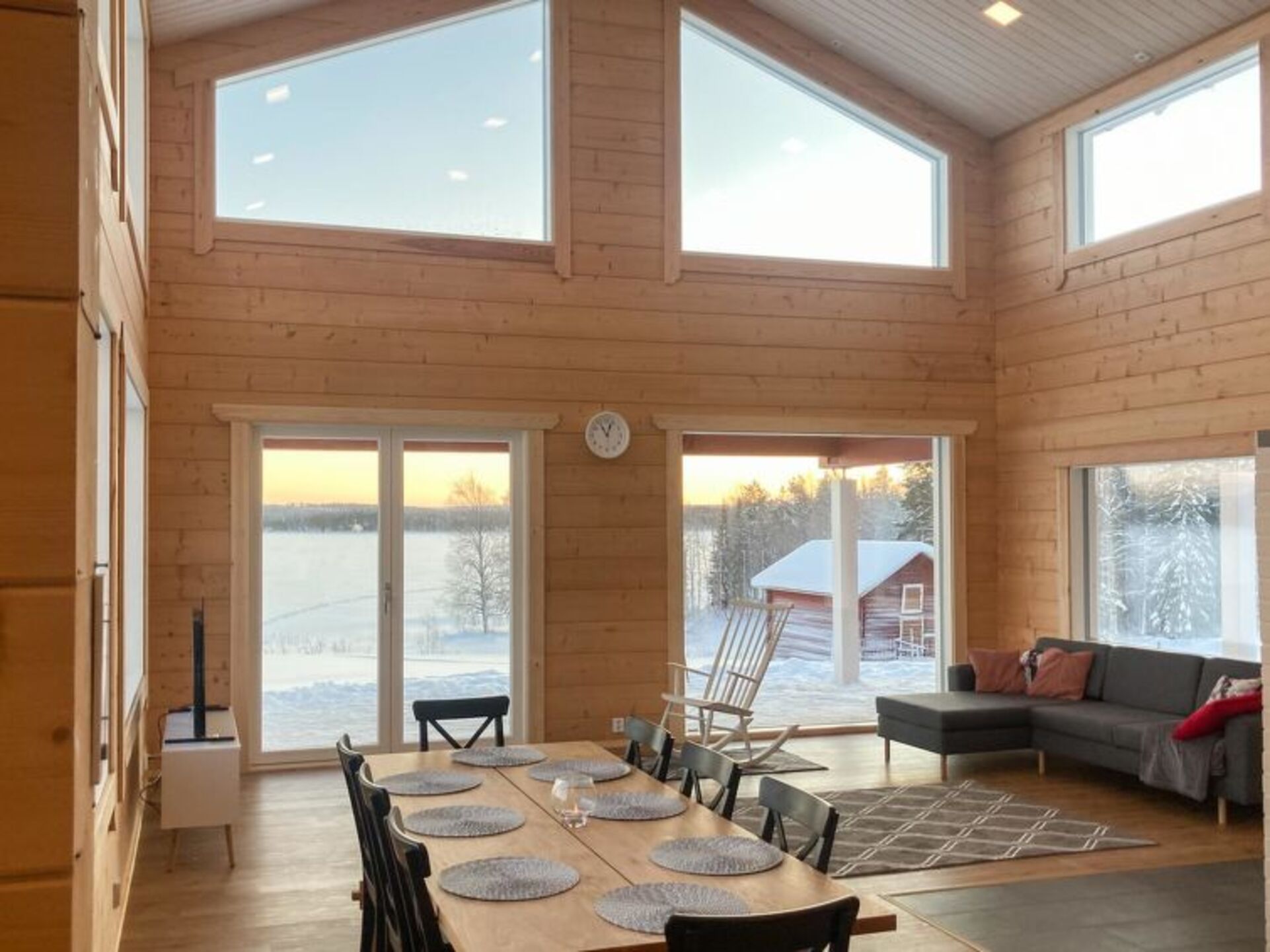 Kitchen / Dining Room