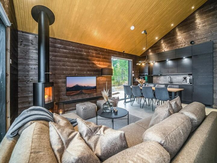 Exclusive Home in Perfect Location, Kuusamo 1179