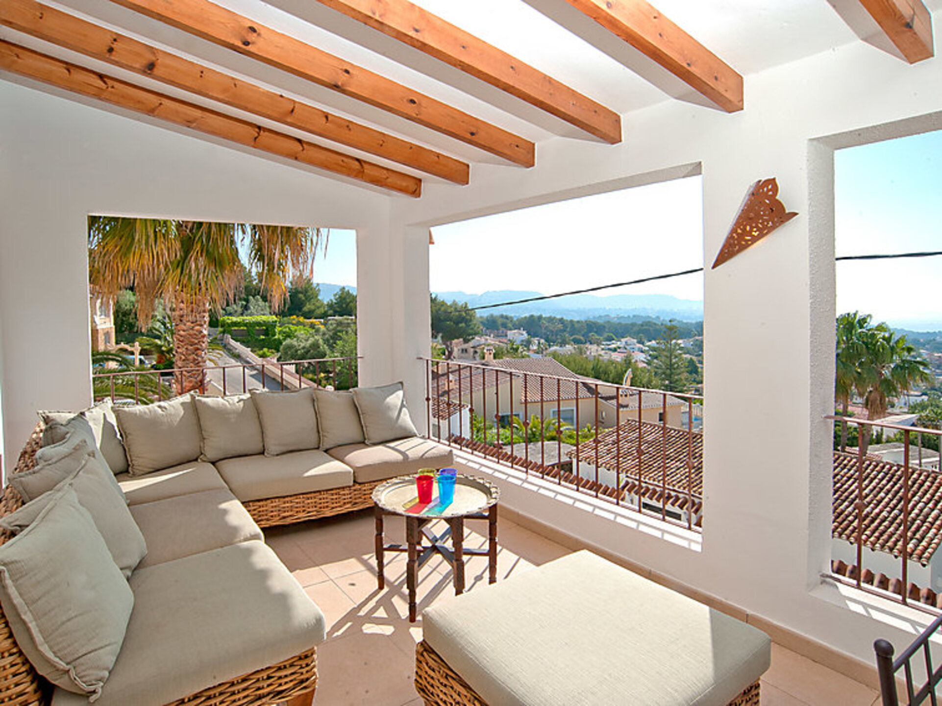 Exquisite Villa with Panoramic Sea Views,1027