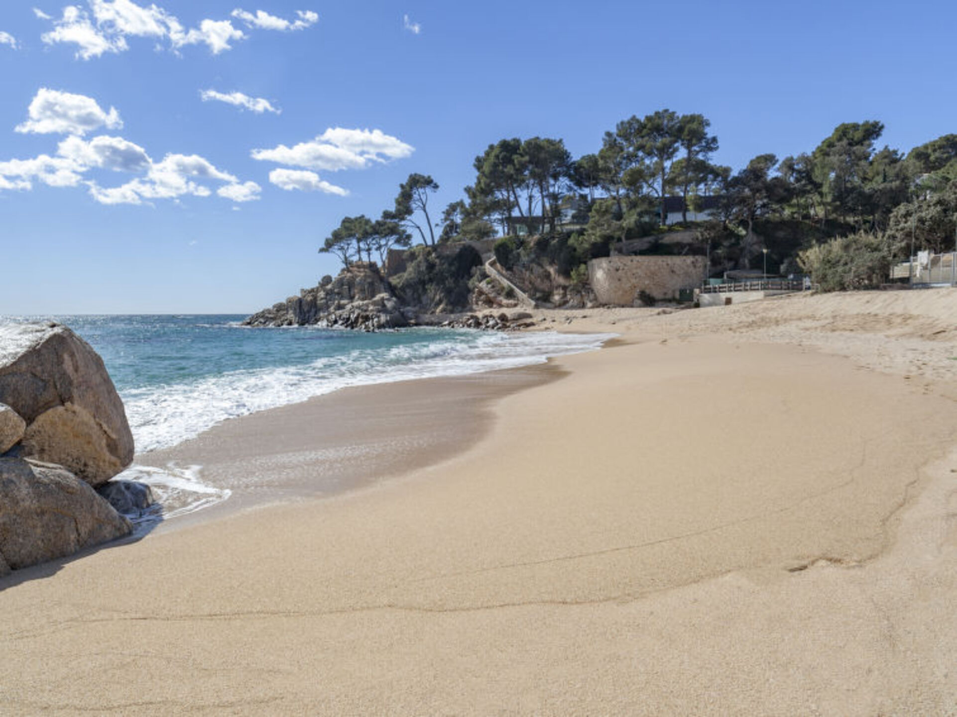 Costa Brava Dream: Exquisite 4 Bedroom Villa,1080