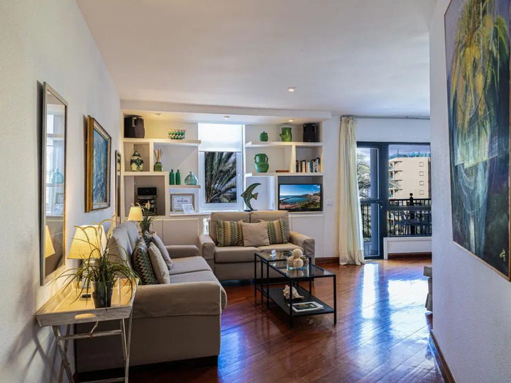 4 Bedroom Villa in Canary Islands,1077