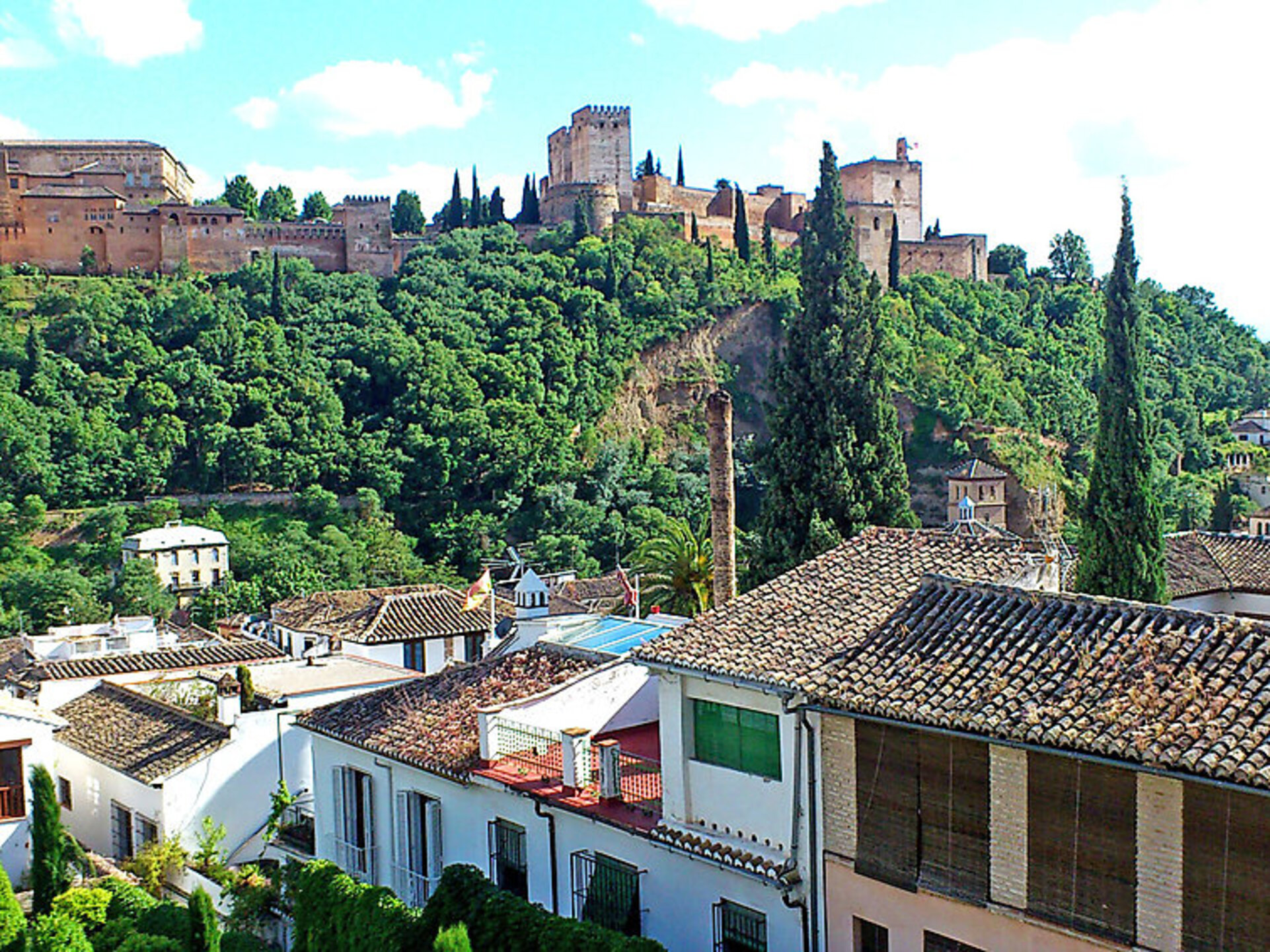 Traditional 4 Bedroom Villa in Granada, 1007