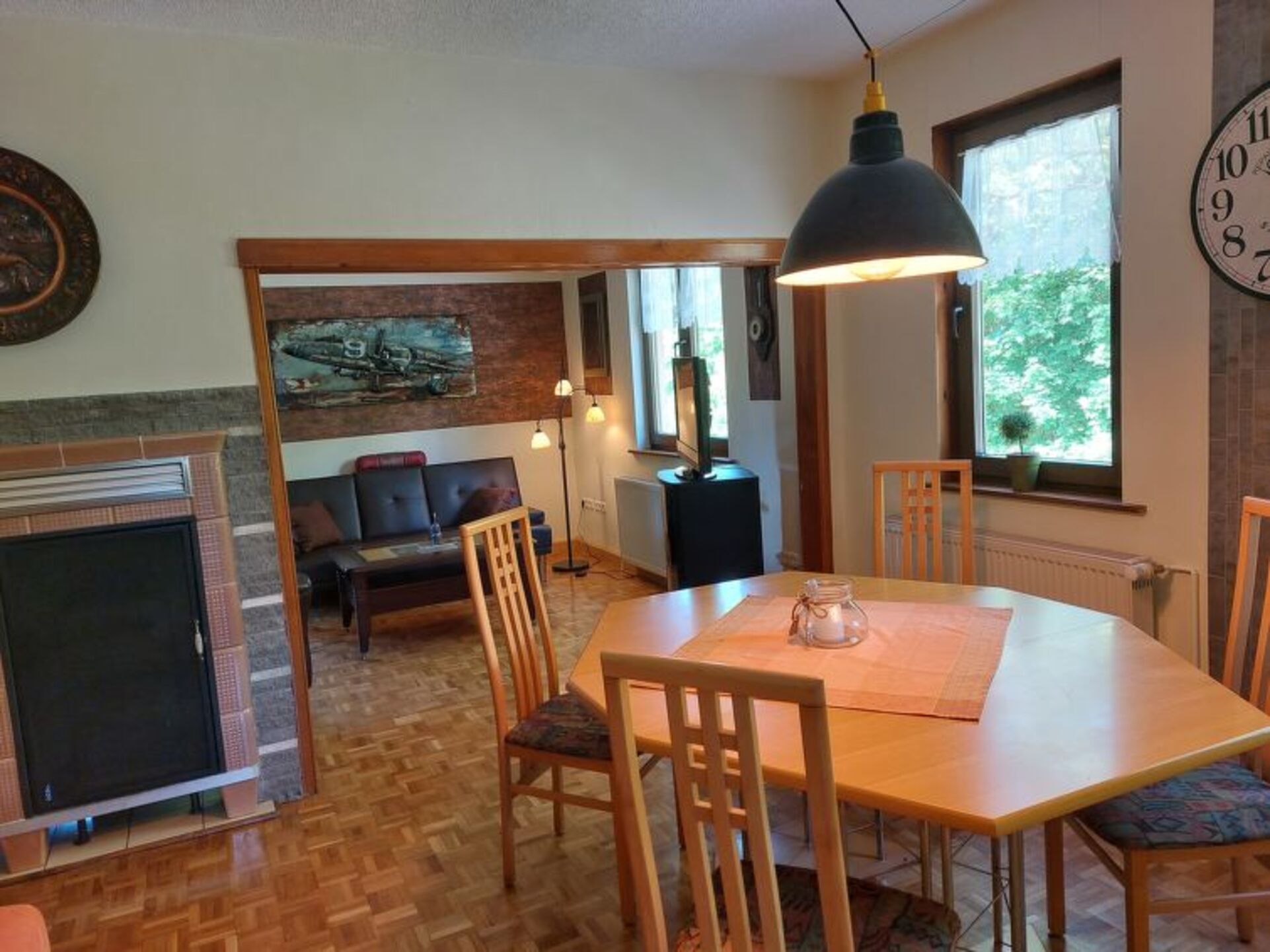 Kitchen / Dining Room