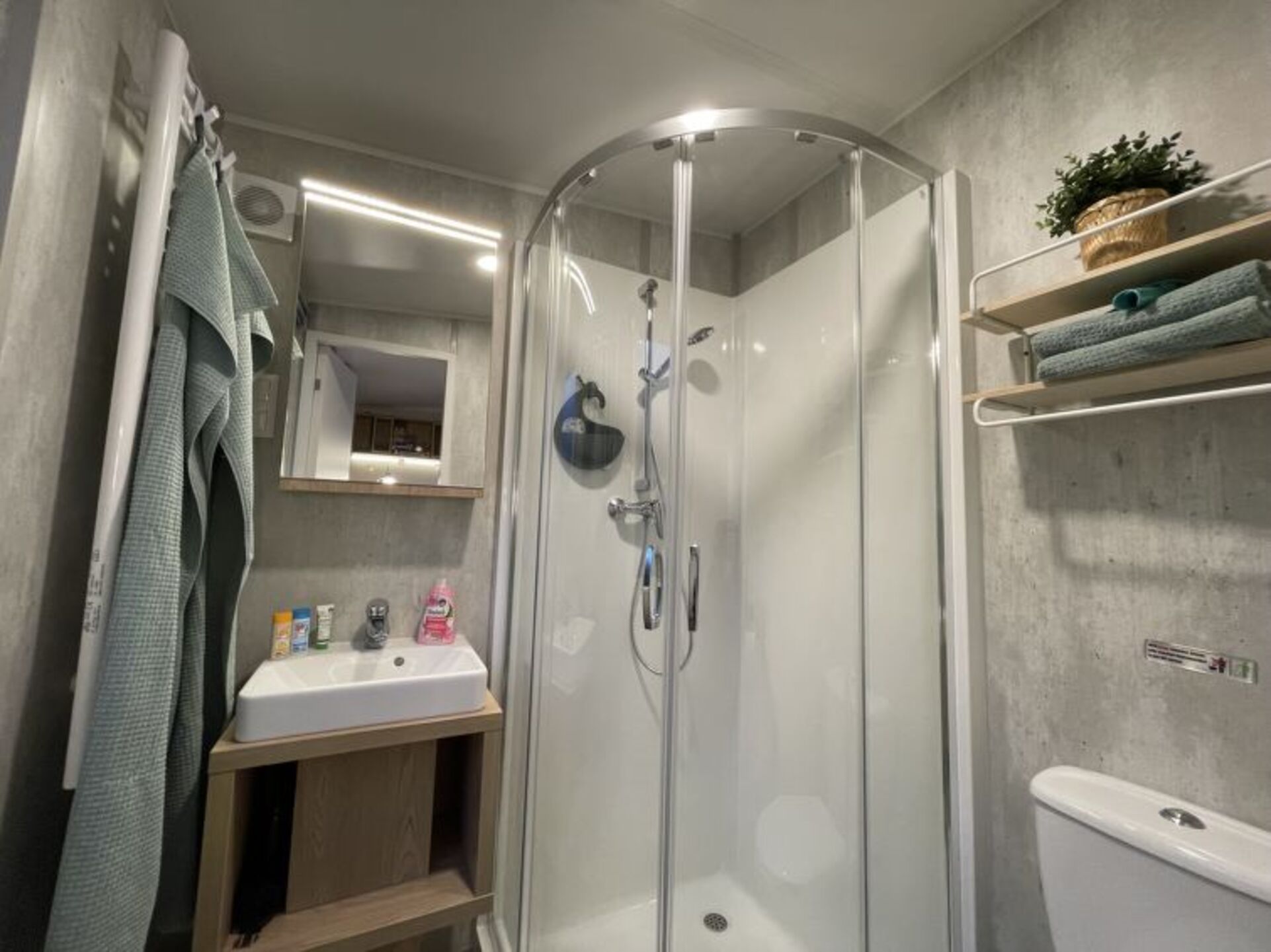 Bathroom / Wellness