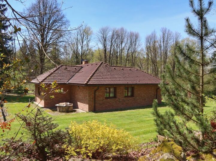 Exquisite 4 Bed Villa for Sale,1021, Člunek, Czech Republic