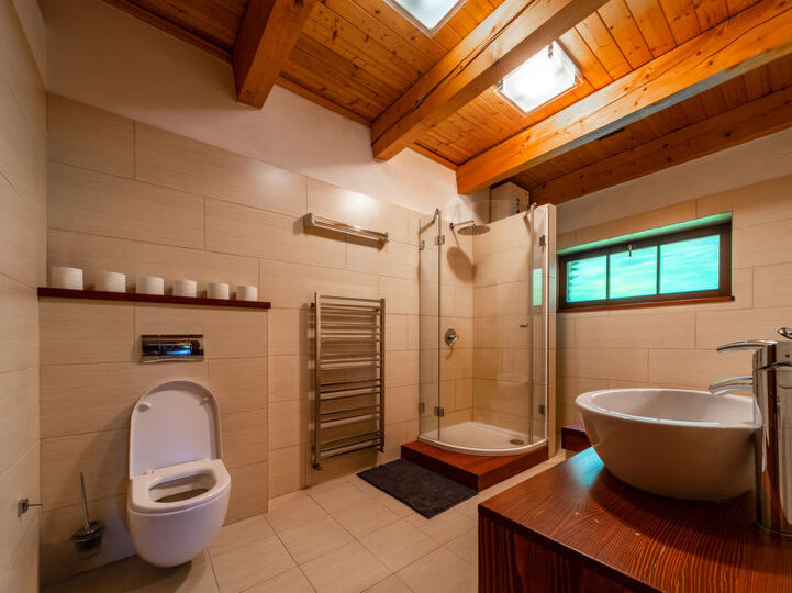 Bathroom / Wellness