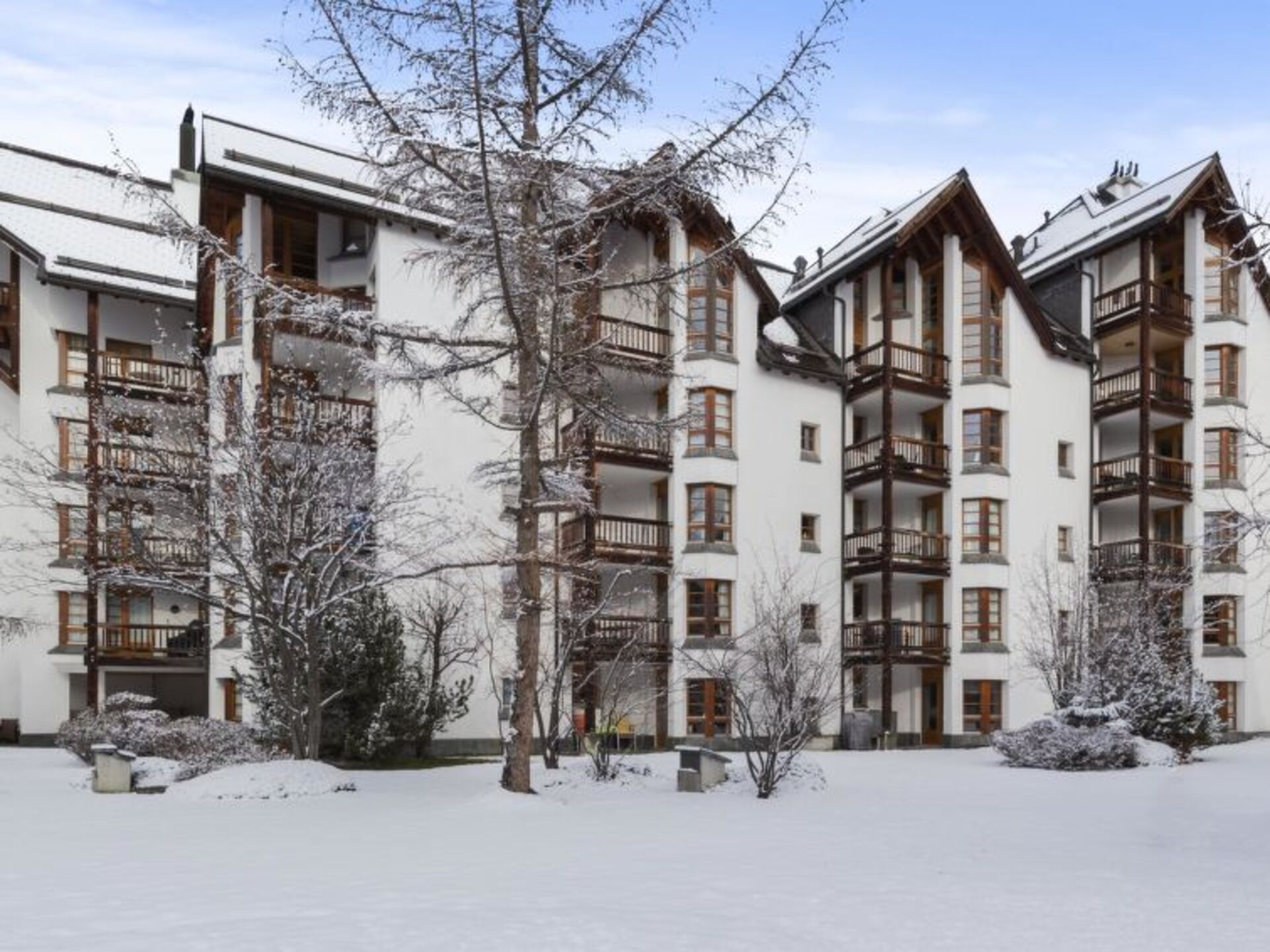 Serene 2Bed Retreat with Stunning Views,1122