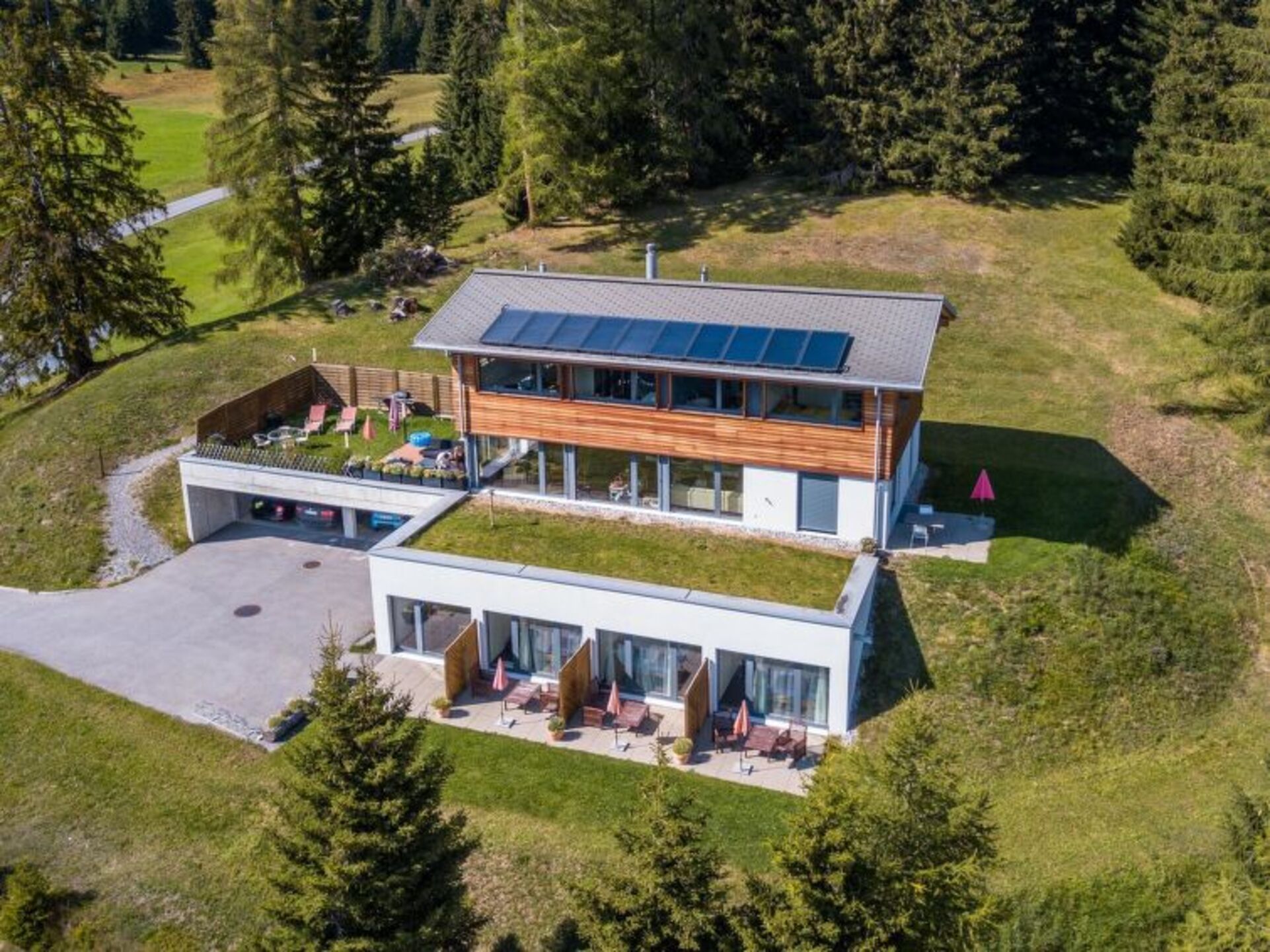Tranquil Mountain Villa Retreat,1123