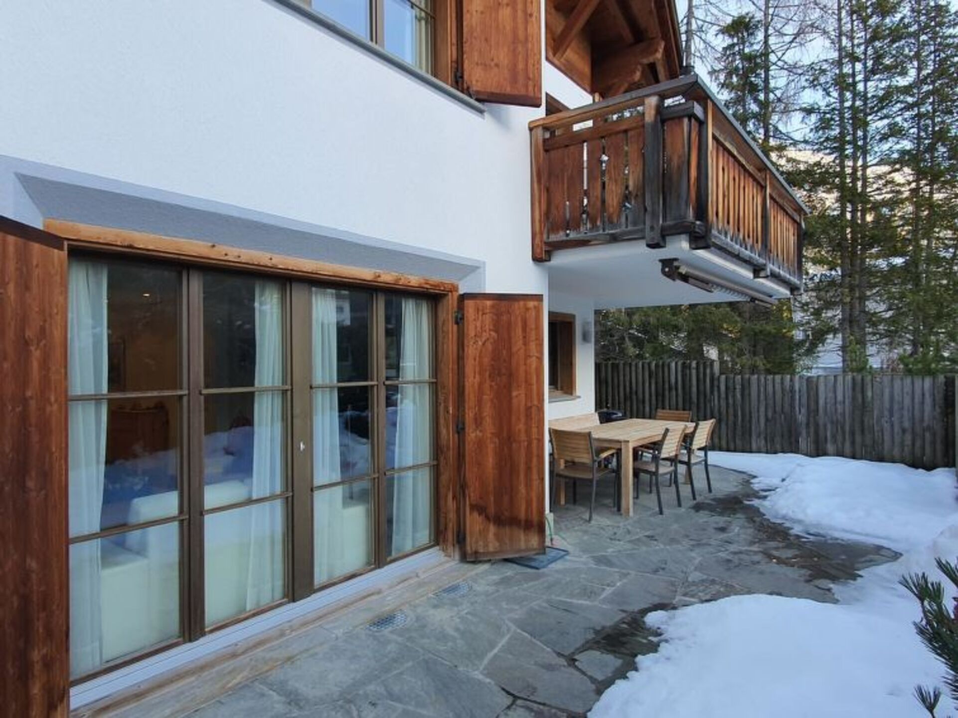 Tranquil 2 Bedroom Hideaway in Graubünden,1125
